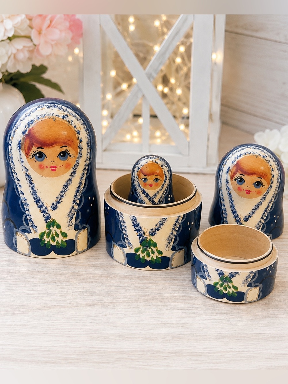 Vintage Hand Painted Russian Matryoshka Nesting Dolls 3 Piece Blue Babushka Set - Picture 3 of 7